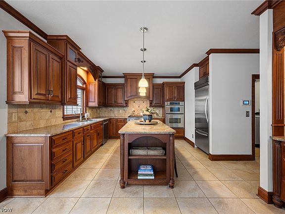 4th image of 2515 Holgate Rd