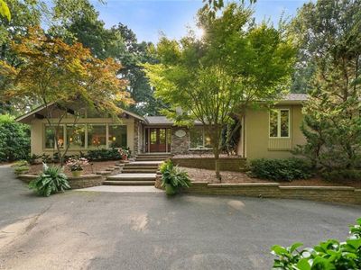 340 Staffordshire Rd, Winston Salem, NC, 27104