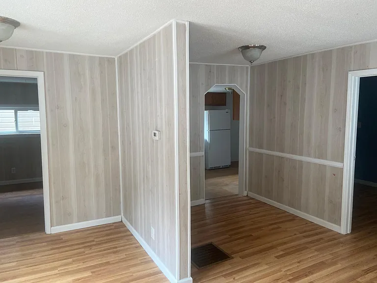 30 Reed Rd — Photo 4