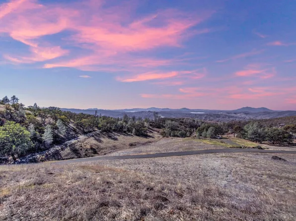 877 Watertrough Road, Clearlake Oaks, CA 95423