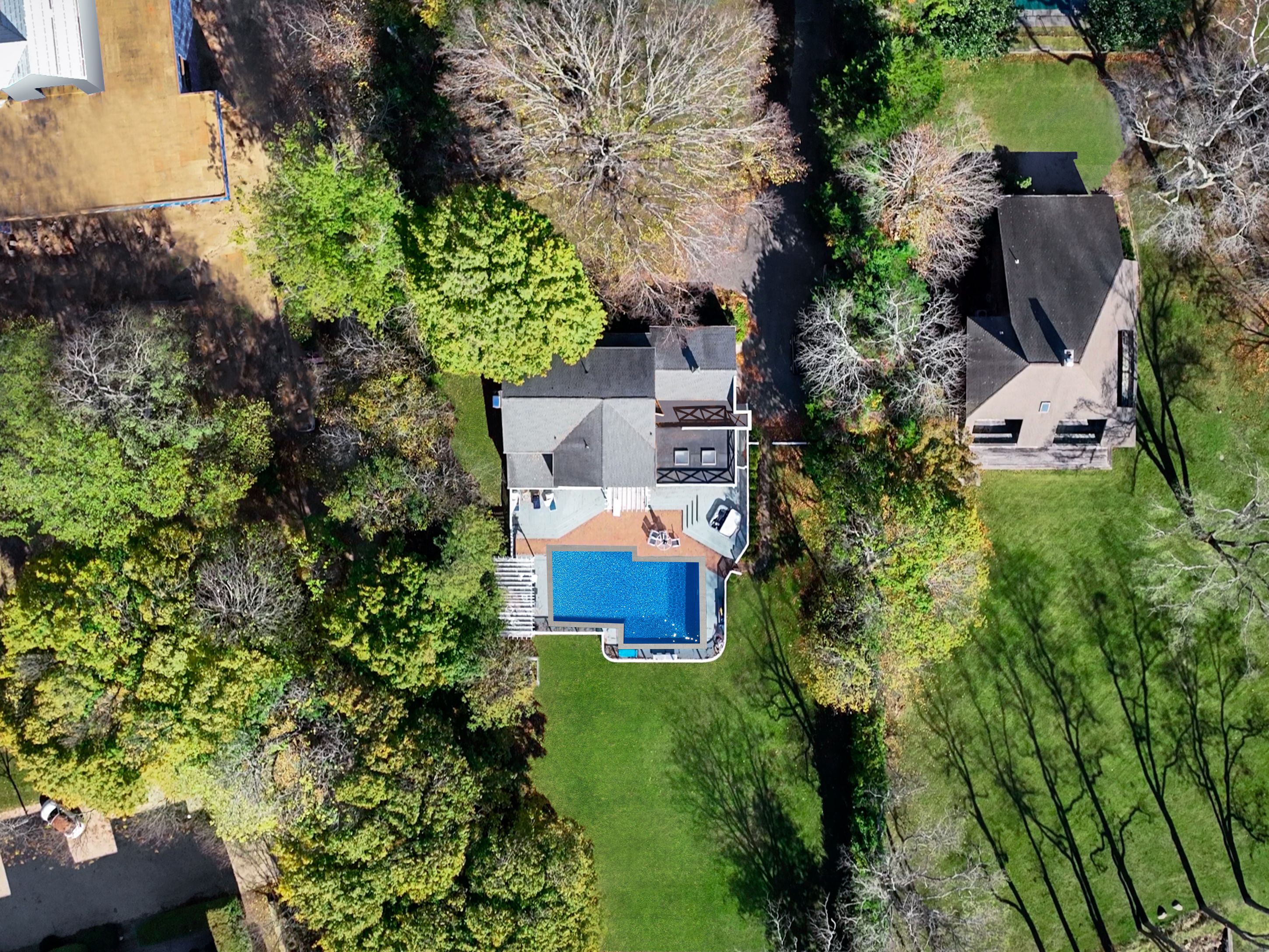 61 Ferry Rd, Sag Harbor, NY 11963 Out East