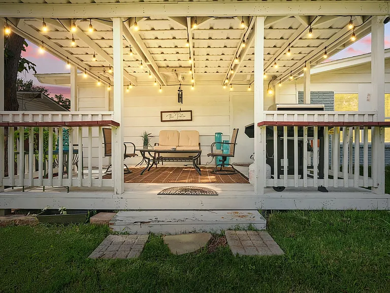 743 Greenhaven Dr — Photo 33