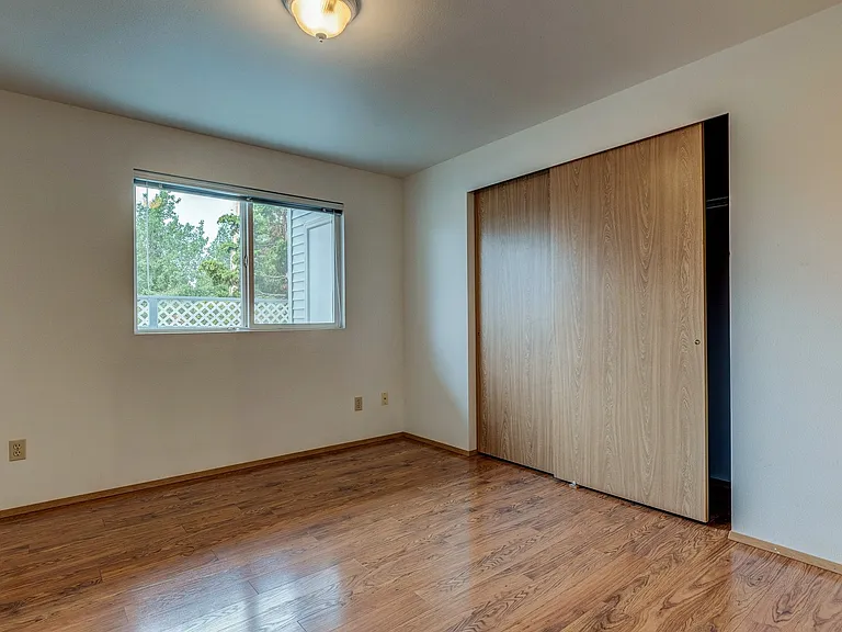 730 SE 8th Ave #D101 — Photo 10