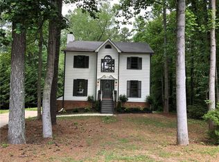 4871 W McEachern Woods Dr, Powder Springs, GA 30127