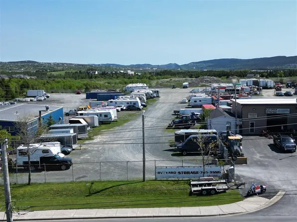 185 Commonwealth Avenue, Mount Pearl, NL A1N4L3