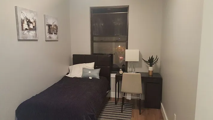 Rented by Nooklyn NYC LLC | media 22