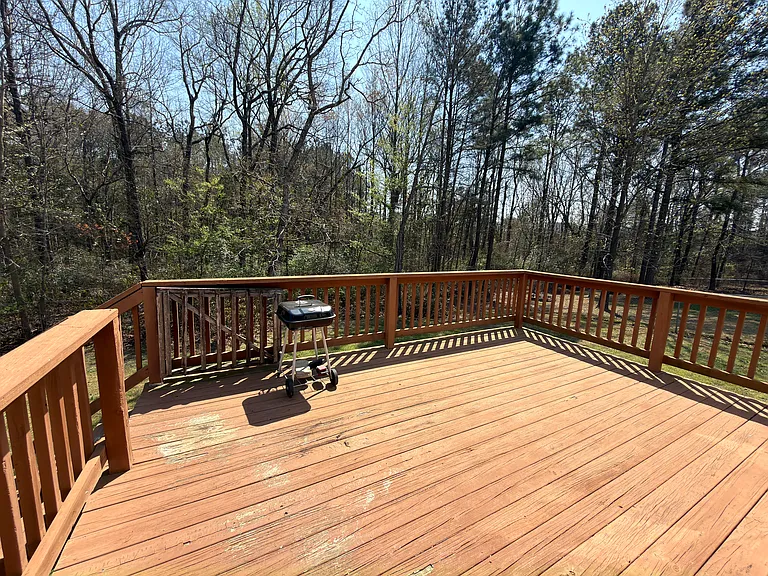115 Jefferson Dr — Photo 21