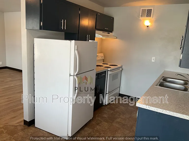 1024 Stephens Ave #10 — Photo 10