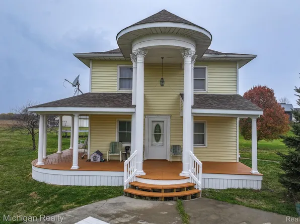1488 S Cummings Rd, Davison, MI 48423