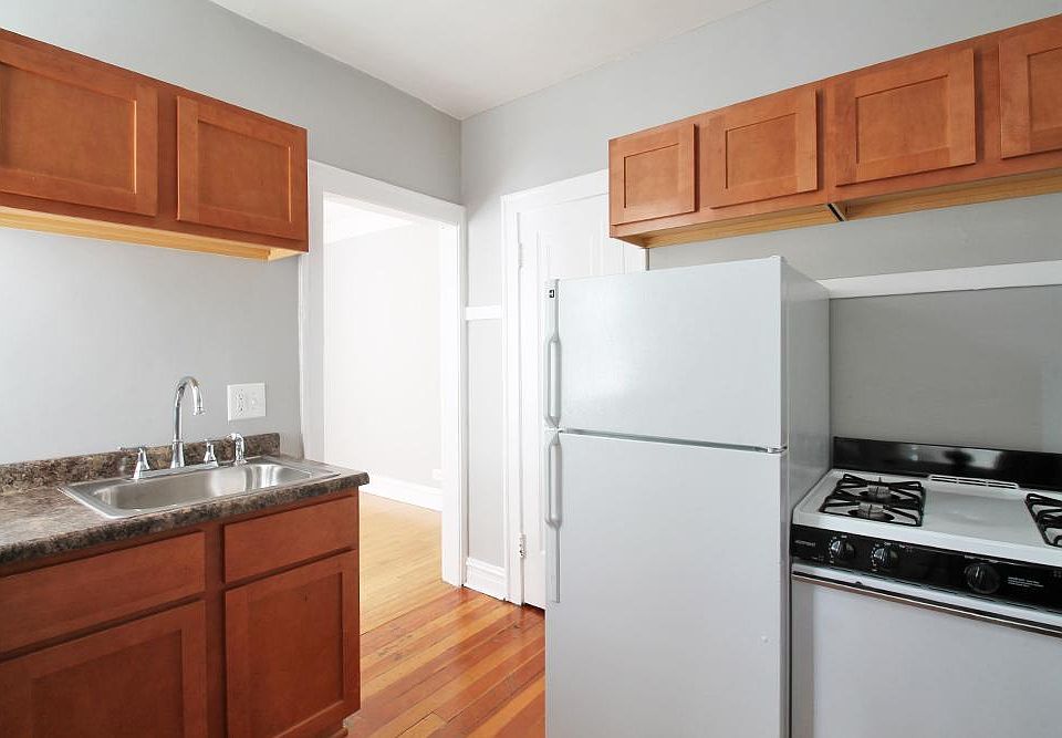 1st image of 506 S Cuyler Ave APT 2S