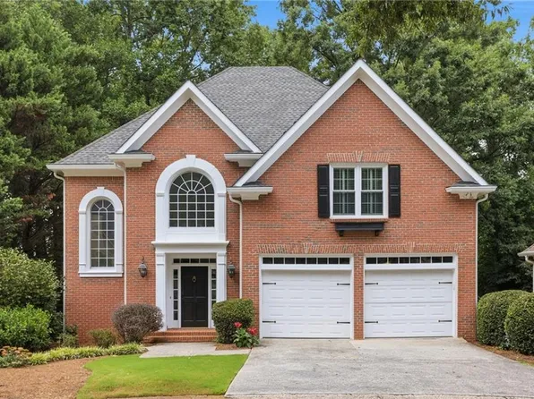 4563 Fountain Dr NE, Marietta, GA 30067