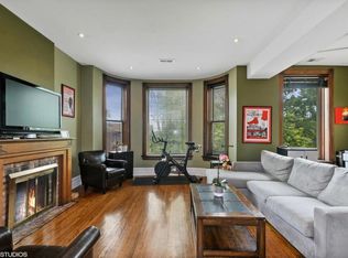 944 N Hoyne Ave #3, Chicago, IL 60622