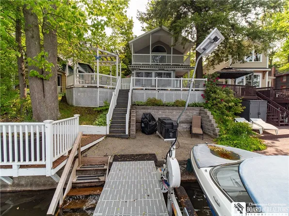 2397 Sunnyside Rd #426, Clymer, NY 14724