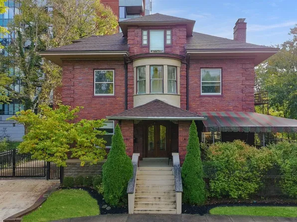 2100 Saint James Ave, Cincinnati, OH 45206