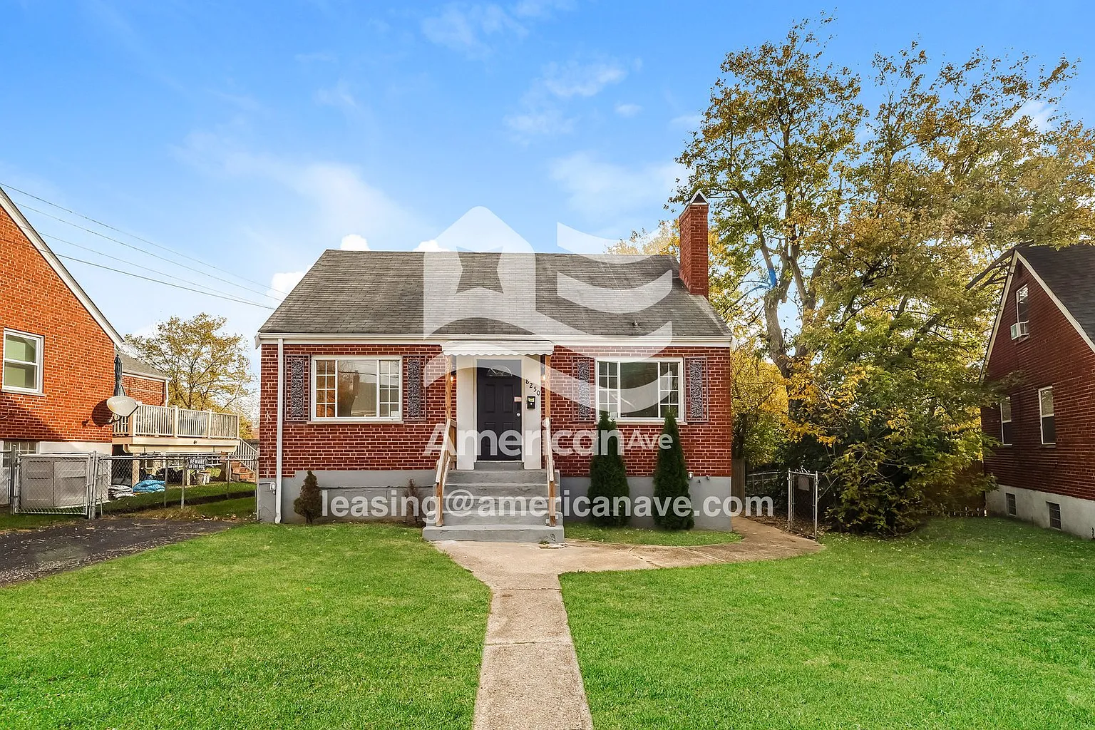 8250 Royal Heights Dr photo 1