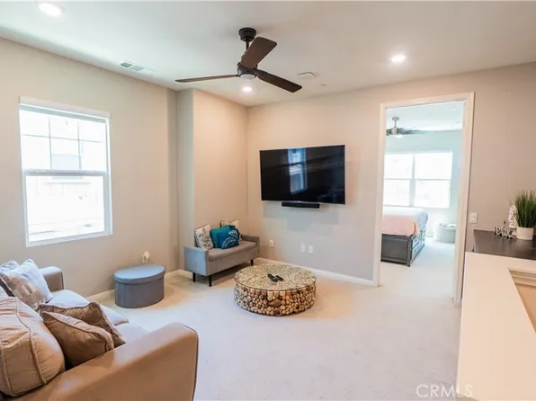 22740 Harmony Dr, Santa Clarita, CA 91350