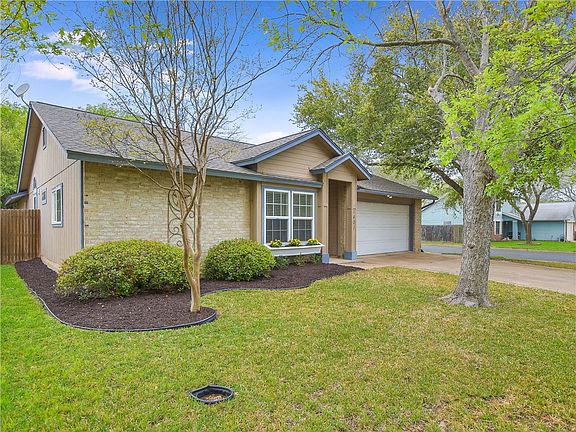 3rd image of 1401 Mulberry Way