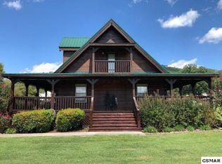 3514 Autumn Woods Ln, Sevierville, TN 37862