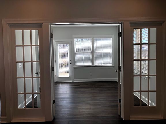 3rd image of 1172 Canyon Shadows Ct