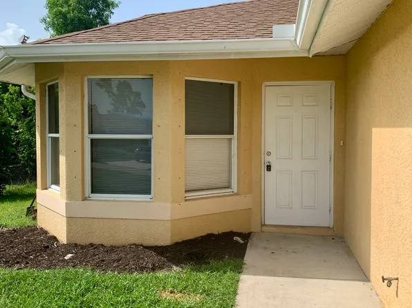 7571 Carrier Rd, Fort Myers, FL 33967