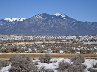Camino Tortuga, El Prado, NM 87529