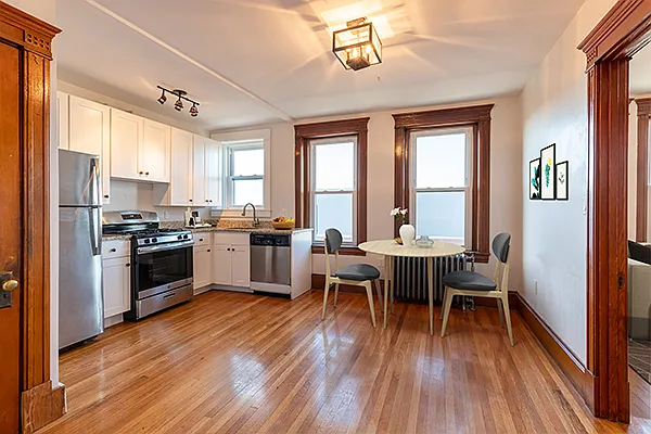 257 Washington St #1L