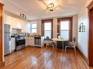 257 Washington St APT 14, Salem, MA 01970