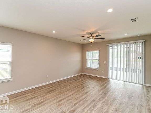4th image of 3977 Heatherbrook Pl