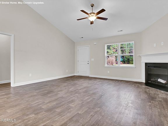 5th image of 517 Orchard Creek Drive