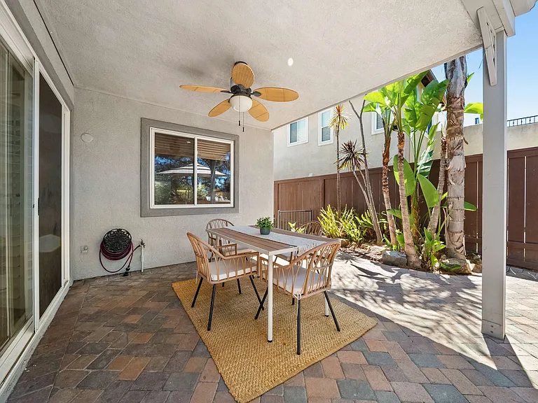 1546 Black Walnut Dr — Photo 41