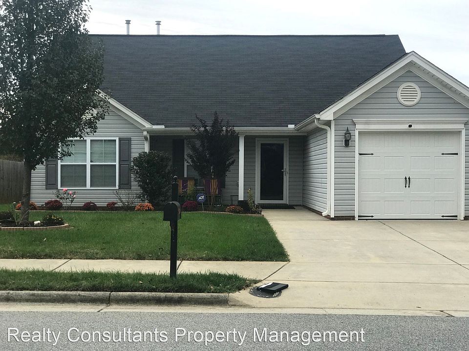 1st image of 2816 Wild Poplar Way