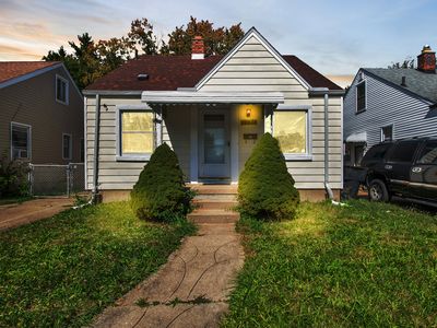 16069 Fairmount Dr, Detroit, MI, 48205