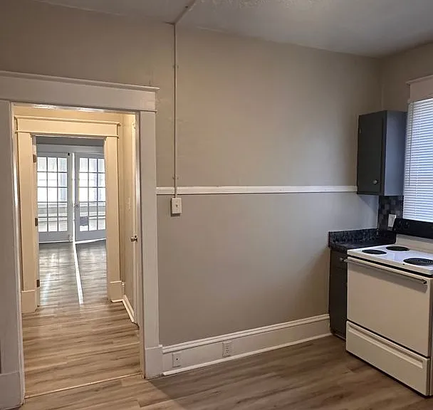 407 Saint Andrew St #1 — Photo 7
