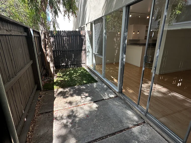 11957 Kiowa Ave #B — Photo 19