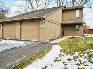 564 Park Pl, Saline, MI 48176