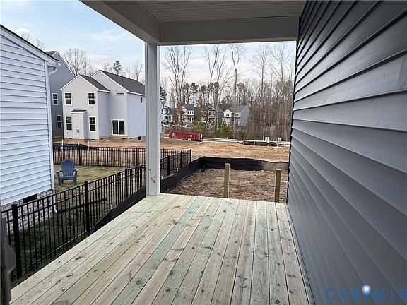 6th image of this home