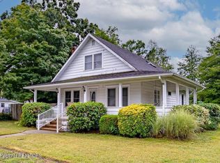 200 Forepeak Ave, Beachwood, NJ 08722