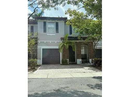 14724 SW 25th Ln Photo 1