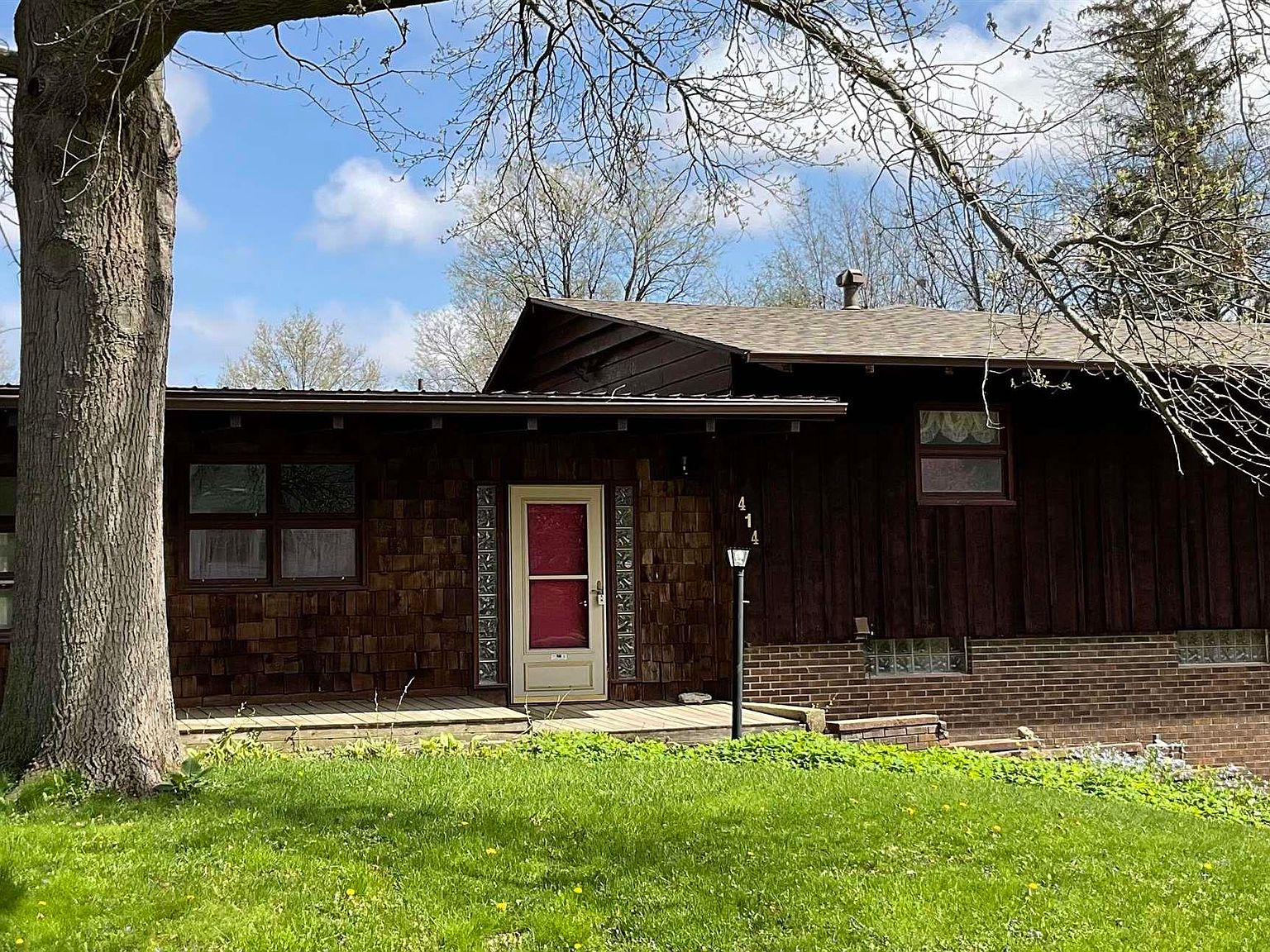 414 NW 9th St, Galva, IL 61434 Zillow