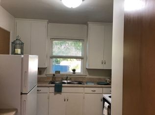 640 S 38th St, Omaha, NE 68105