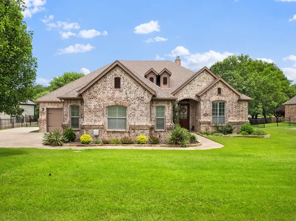 12540 Indian Creek Dr, Fort Worth, TX 76179