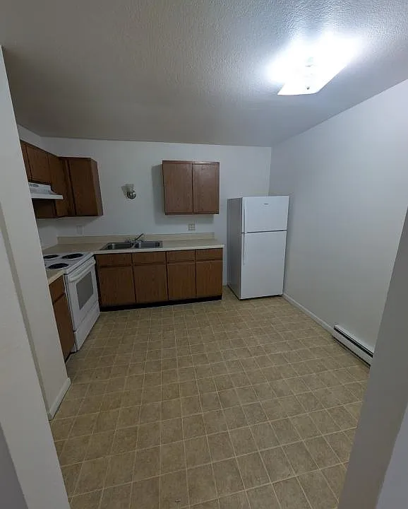 510 E Main St #12