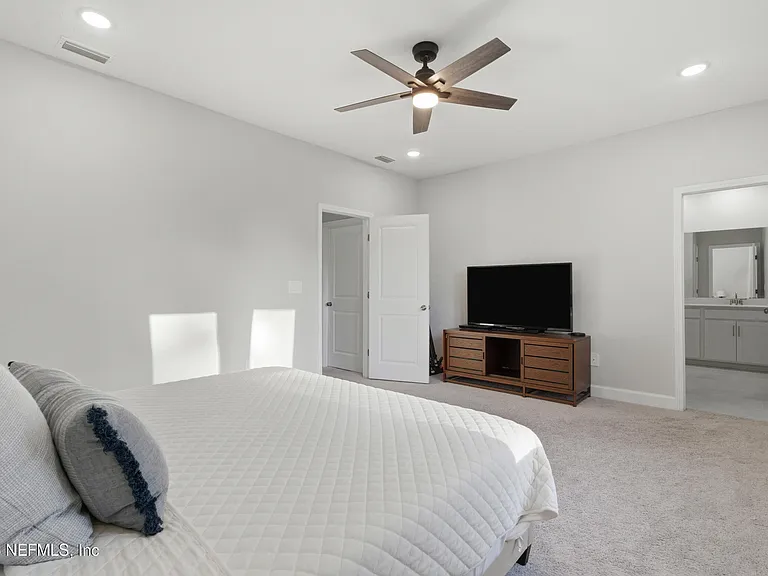 95238 Katherine St — Photo 29