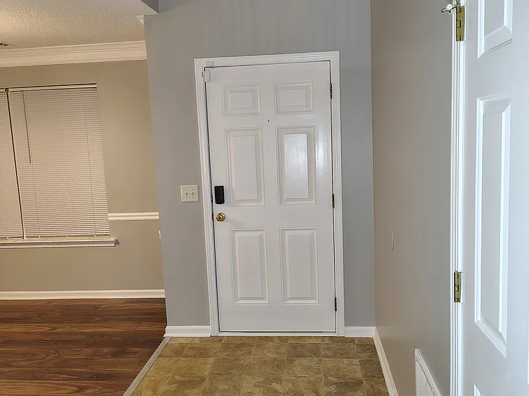 5800 Sable Glen Rd — Photo 11