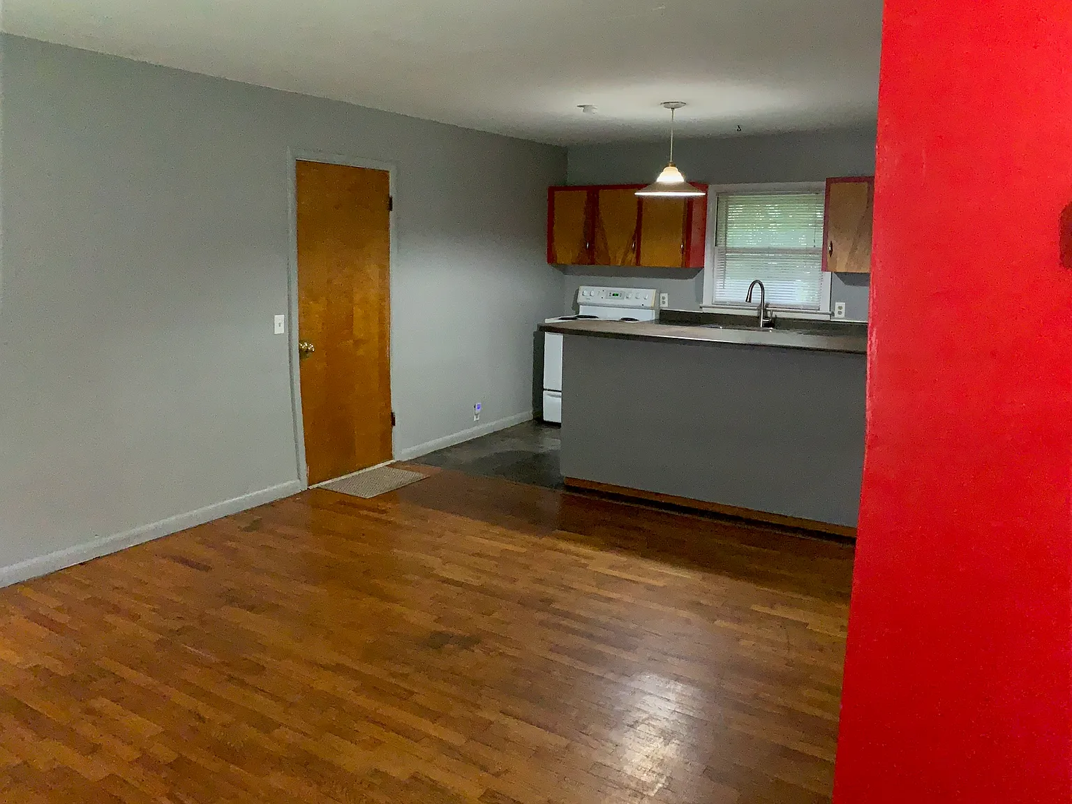 3 bed, 1850 sqft, $1,500 — Photo 3