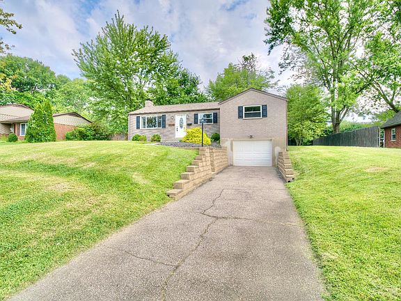 2nd image of 3520 Crestnoll Ln