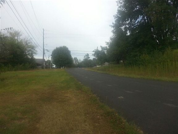5th image of 218 Gilmer Ave