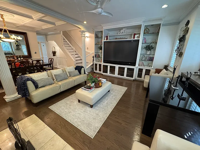 1413 S Prairie Ave — Photo 12