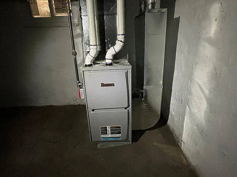491 Stuyvesant Ave — Photo 21