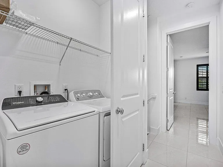 7115 Edison Pl — Photo 44